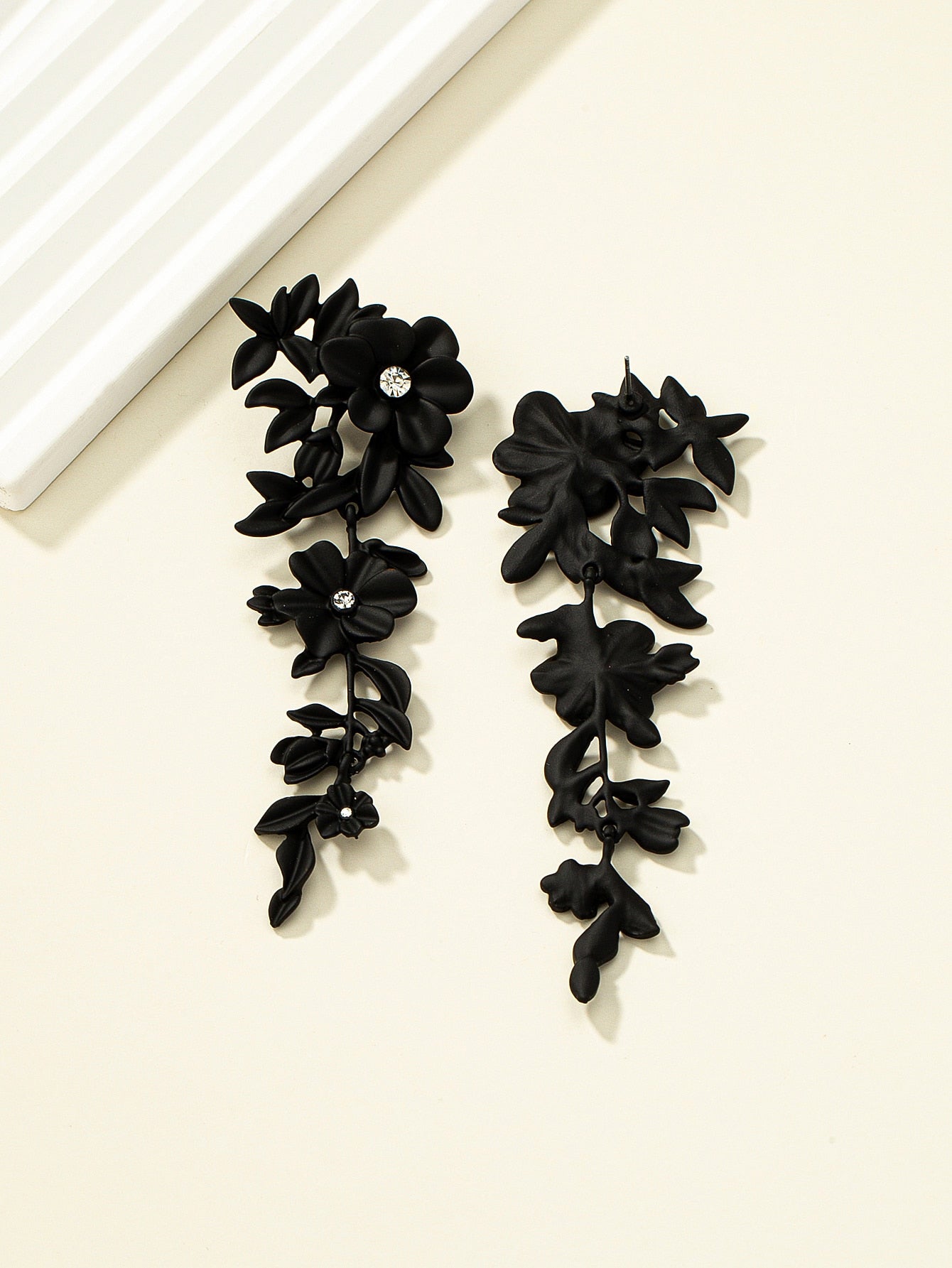 Rhinestone Flower Drop Earrings